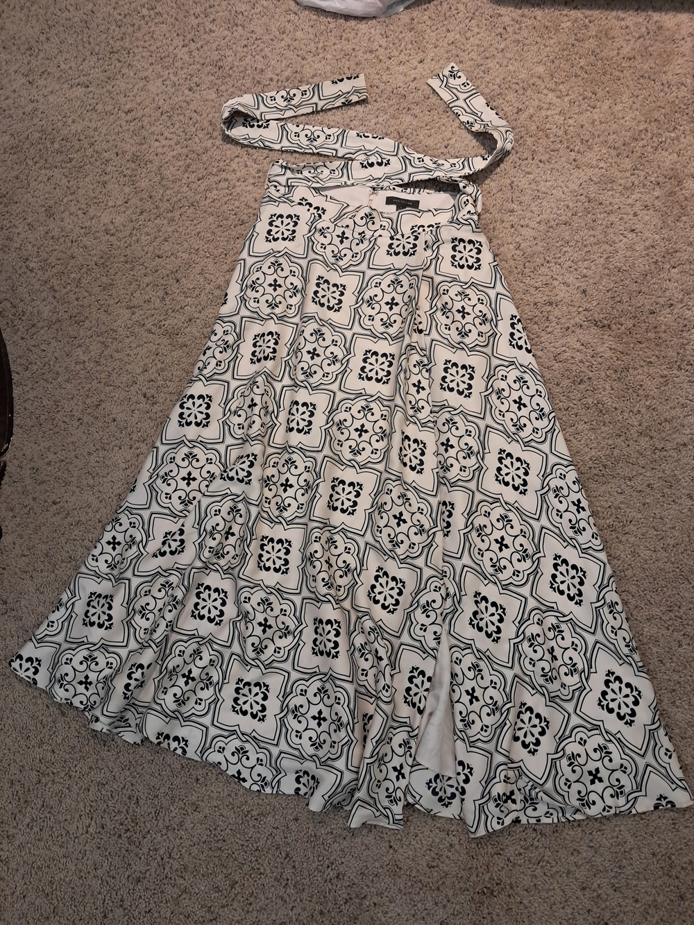Women's Navy & Cream Printed Tie-Waist Maxi Skirt Size 6 - Picture 8 of 16